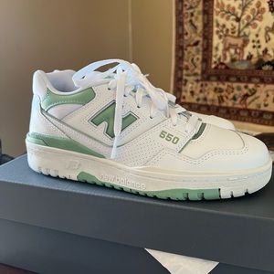 Brand NEW very cool New Balance 550 white mint green